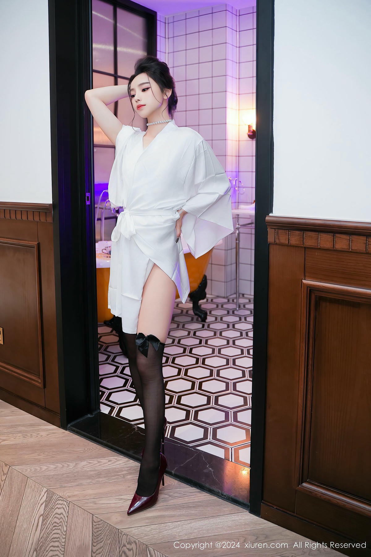 [XiuRen秀人网] No.8283 苏曼兮-lcoser