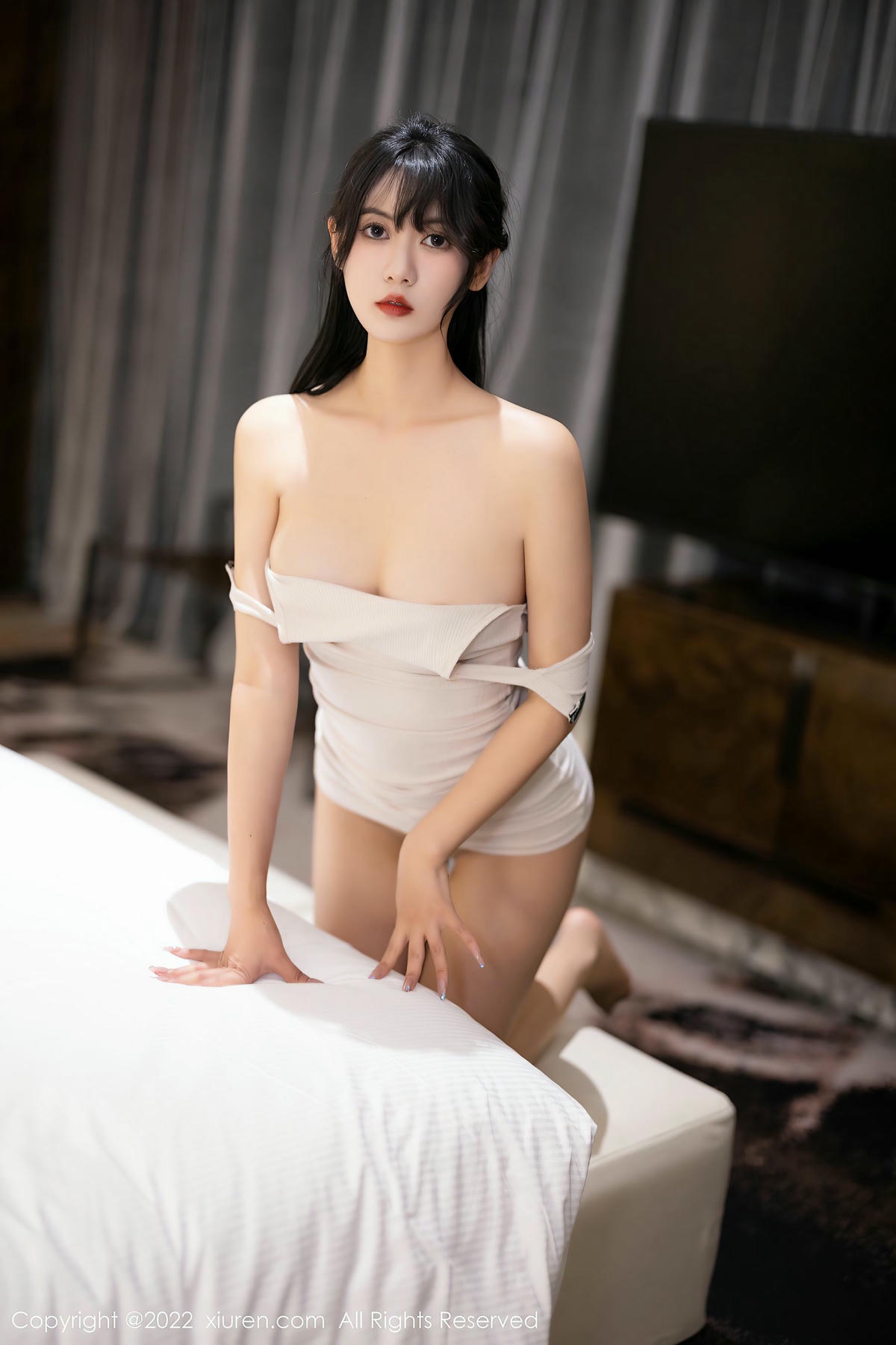[XiuRen秀人网] No.6043 林子遥-lcoser
