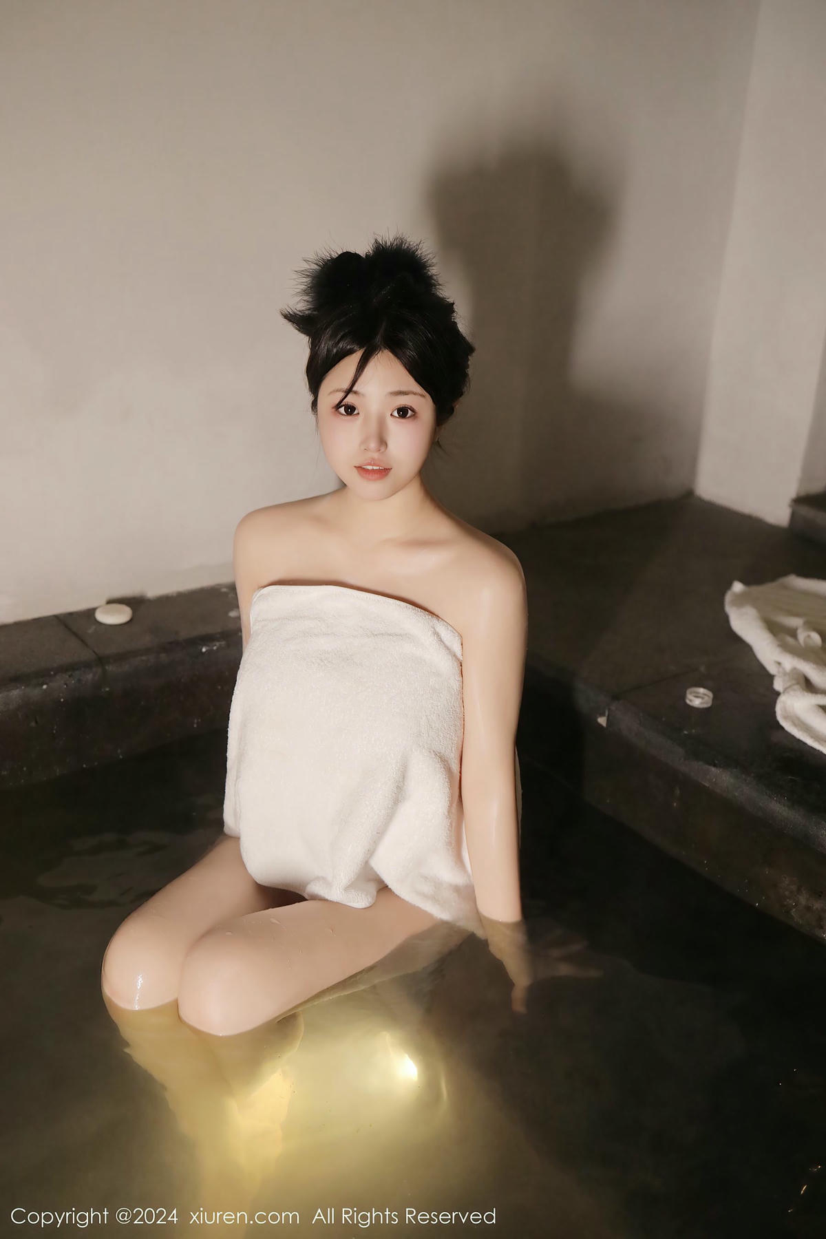 [XiuRen秀人网] No.7977 陈小花-lcoser