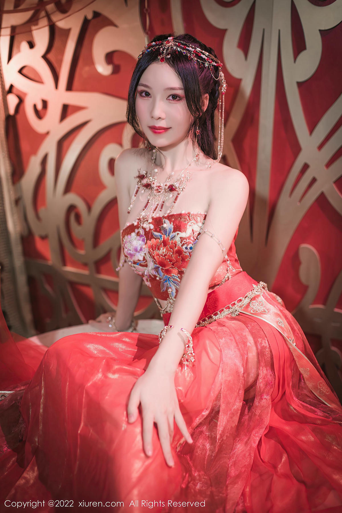 [XiuRen秀人网] No.5699 利世-lcoser