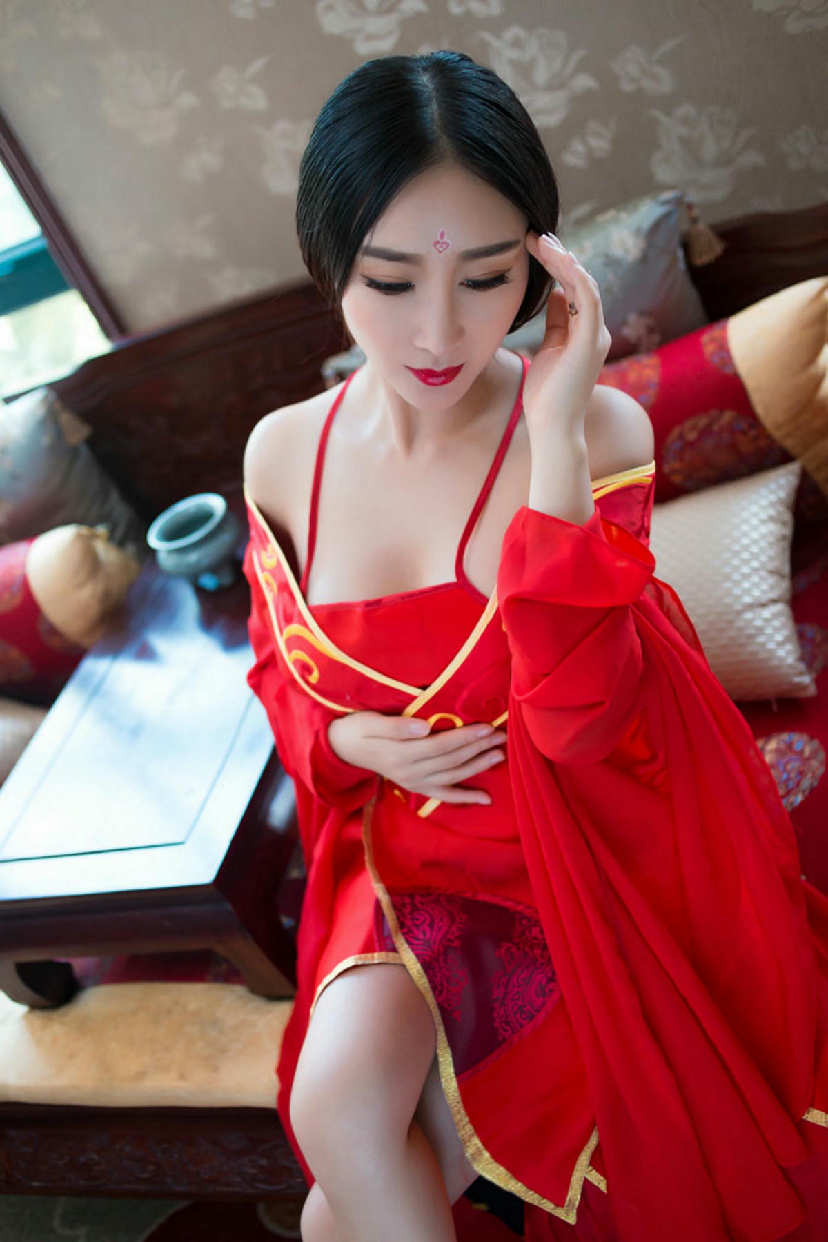 [XiuRen秀人网] No.382 邹晶晶COS-lcoser