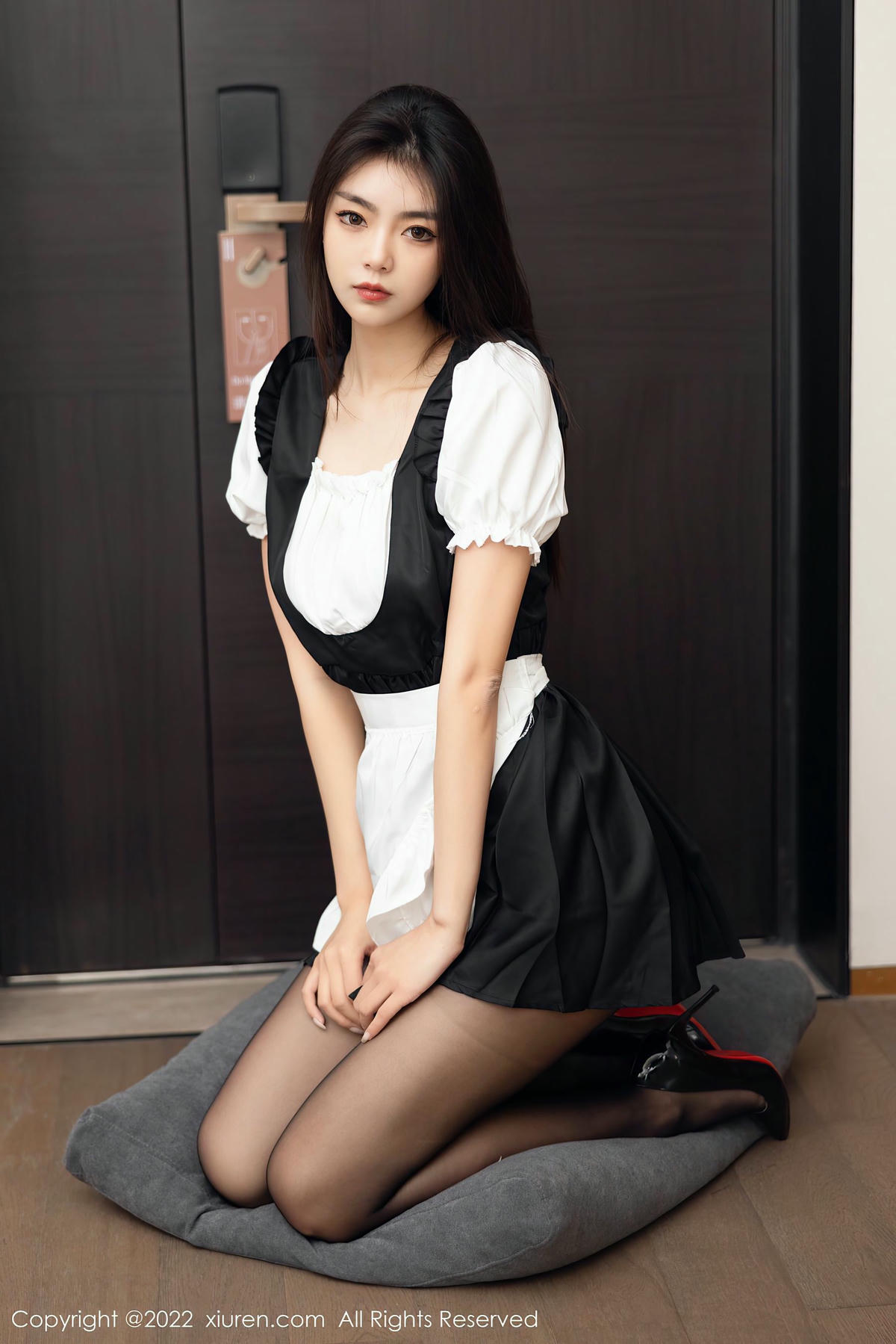 [XiuRen秀人网] No.5706 可樂Vicky-lcoser